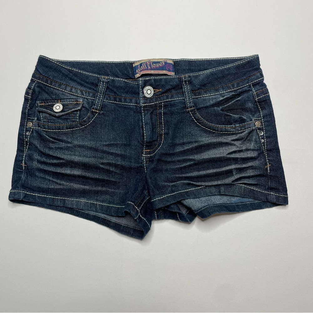 WALLFLOWER Distressed Bedazzled Duke Shorts Y2K Low Rise Cowgirl Halloween